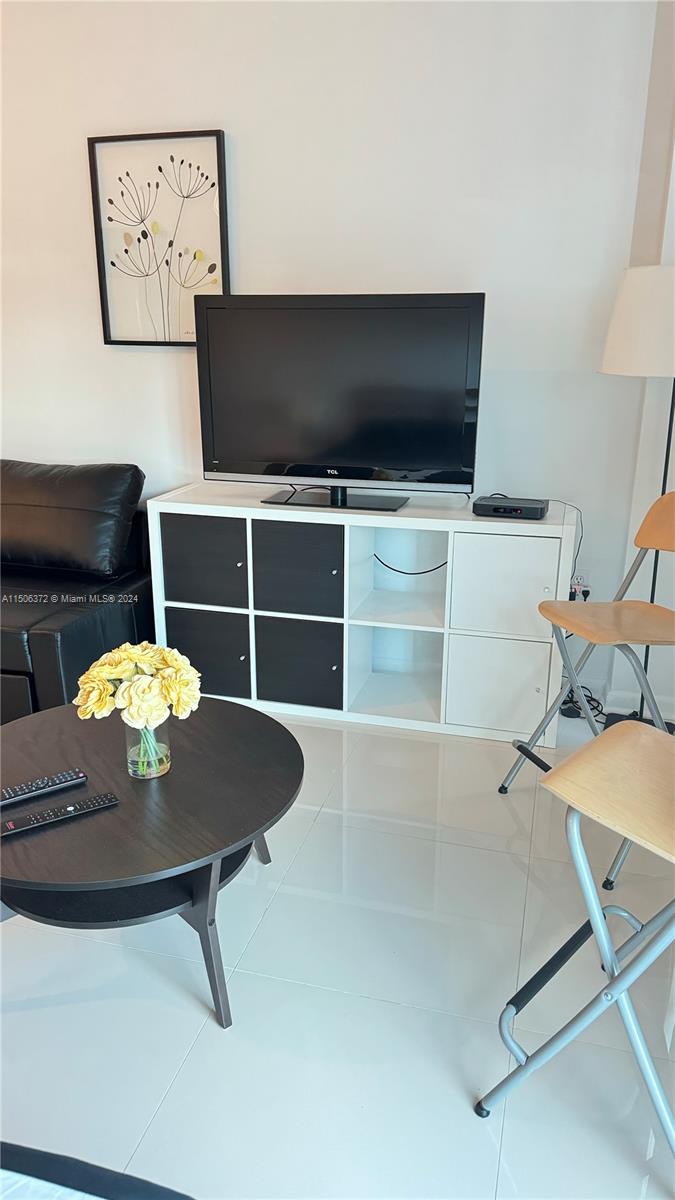 244 Biscayne Blvd 336, Miami, Florida 33132, ,1 BathroomBathrooms,Residentiallease,For Rent,244 Biscayne Blvd 336,A11506372