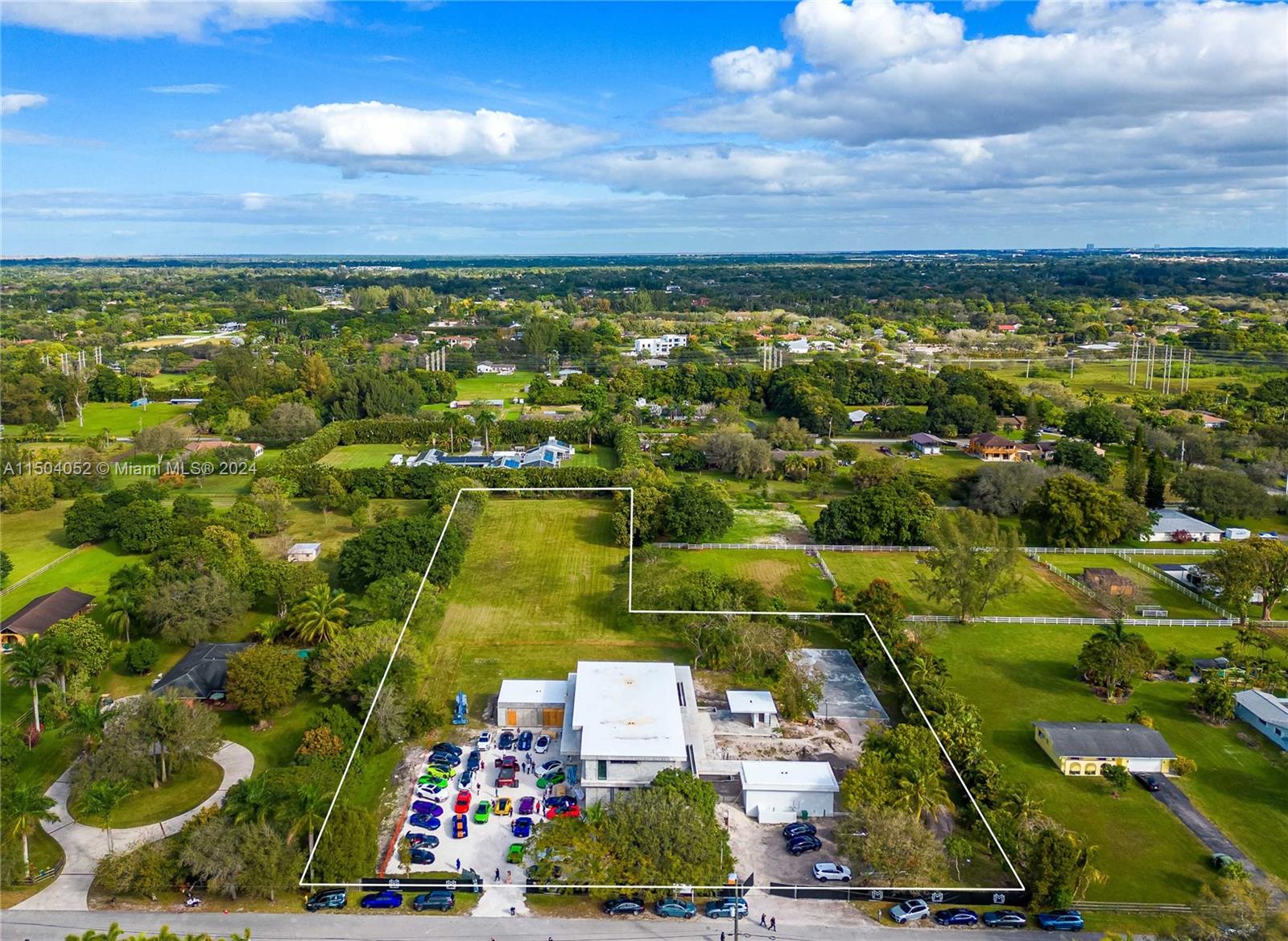 17841 70th Pl, Southwest Ranches, FL, 33331 United States, 6 Bedrooms Bedrooms, ,6 BathroomsBathrooms,Residential,For Sale,70th Pl,A11504052