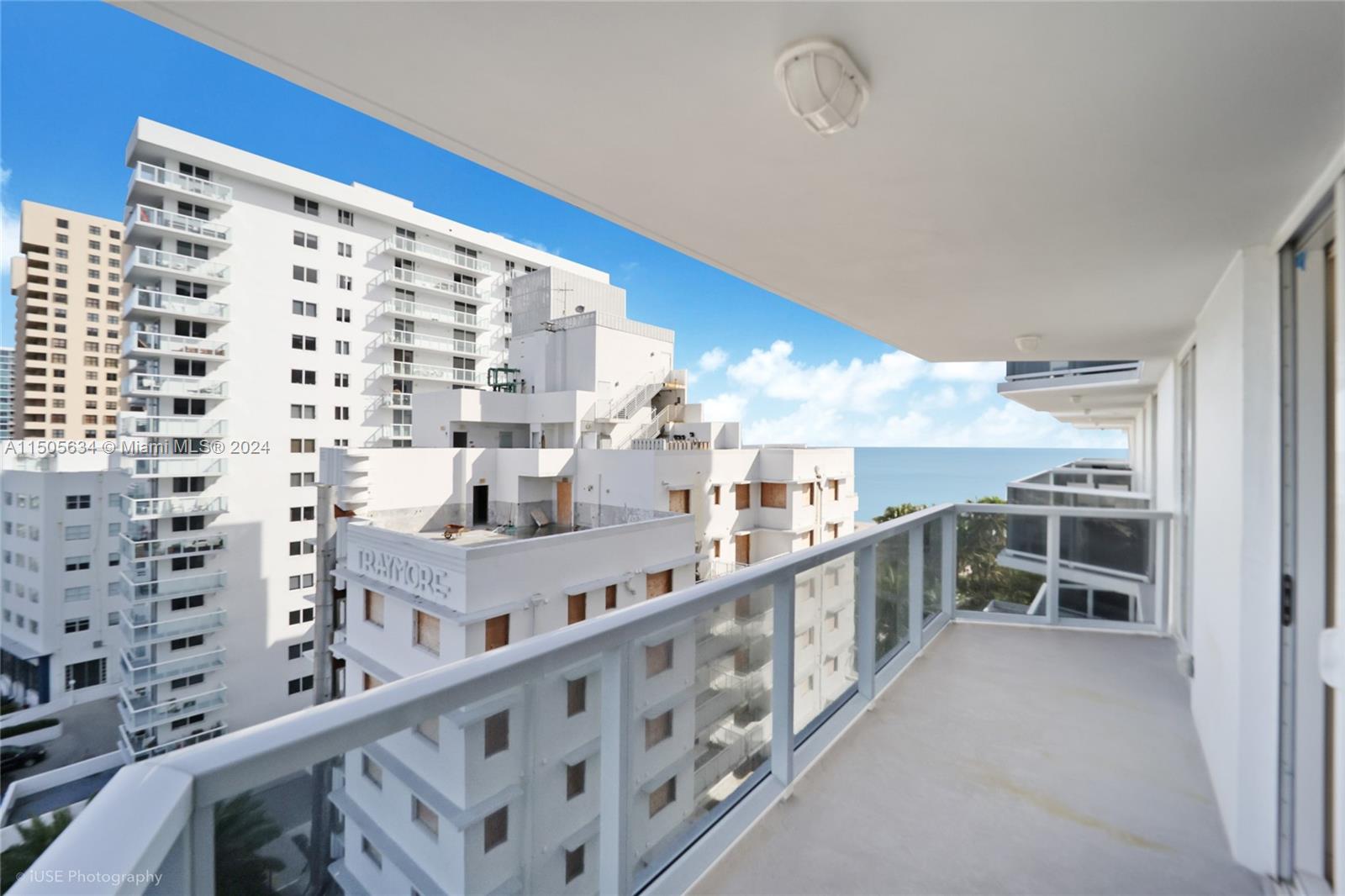 2401 Collins Ave 1109, Miami Beach, Florida 33140, 2 Bedrooms Bedrooms, ,2 BathroomsBathrooms,Residential,For Sale,2401 Collins Ave 1109,A11505634