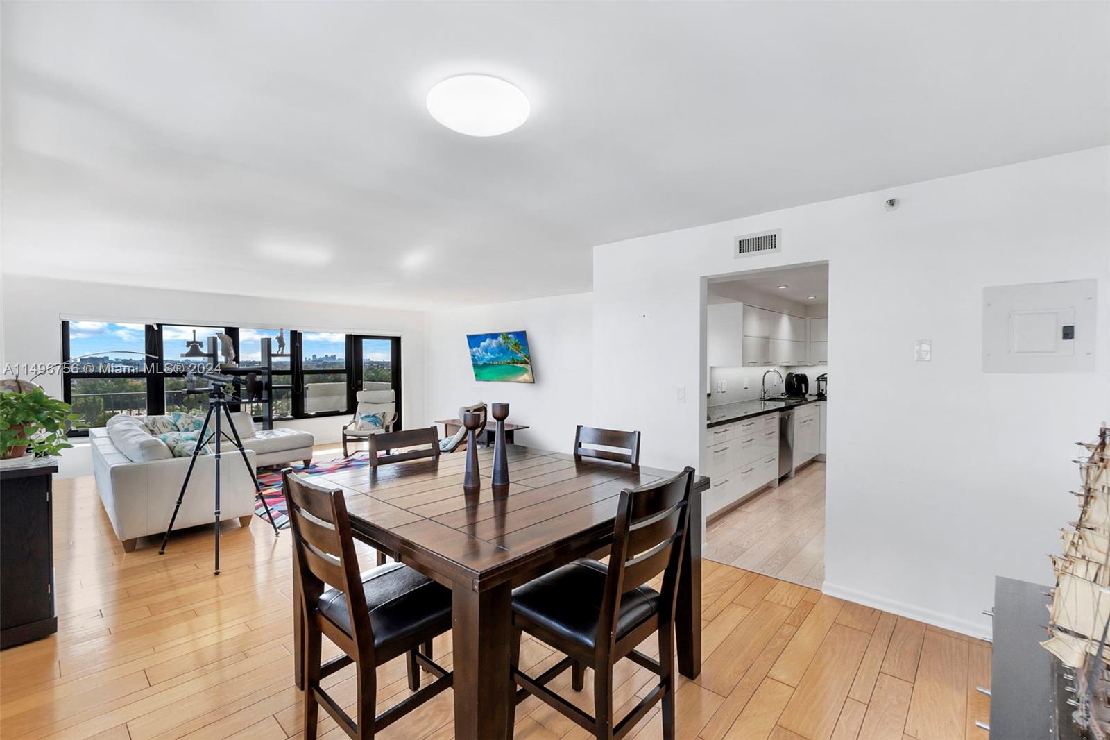 3200 Port Royale Dr N, Fort Lauderdale, FL, 33308 United States, 3 Bedrooms Bedrooms, ,2 BathroomsBathrooms,Residential,For Sale,Port Royale Dr N,A11496756