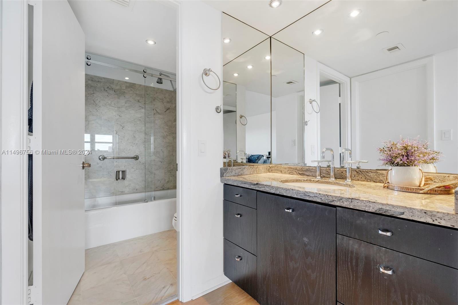 3200 Port Royale Dr N, Fort Lauderdale, FL, 33308 United States, 3 Bedrooms Bedrooms, ,2 BathroomsBathrooms,Residential,For Sale,Port Royale Dr N,A11496756