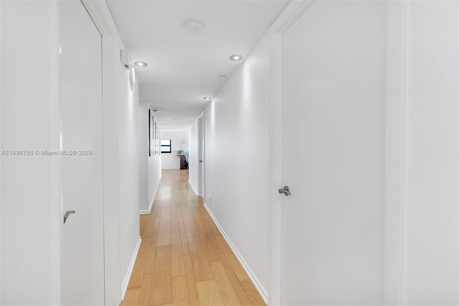 3200 Port Royale Dr N, Fort Lauderdale, FL, 33308 United States, 3 Bedrooms Bedrooms, ,2 BathroomsBathrooms,Residential,For Sale,Port Royale Dr N,A11496756