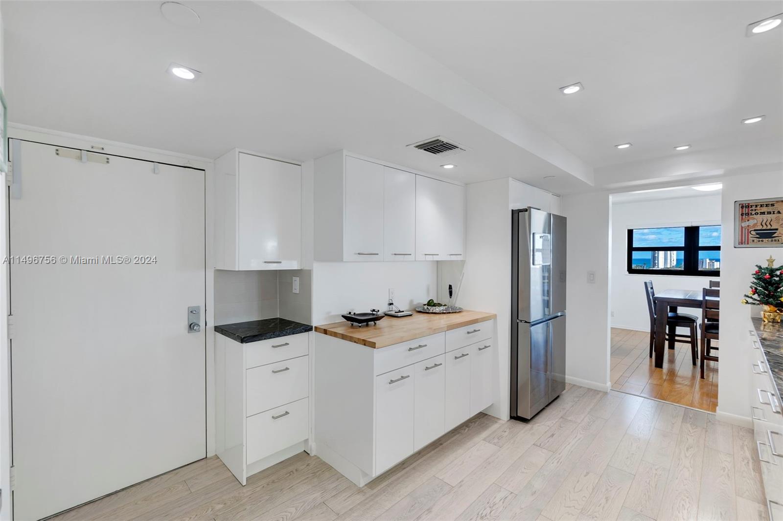 3200 Port Royale Dr N, Fort Lauderdale, FL, 33308 United States, 3 Bedrooms Bedrooms, ,2 BathroomsBathrooms,Residential,For Sale,Port Royale Dr N,A11496756