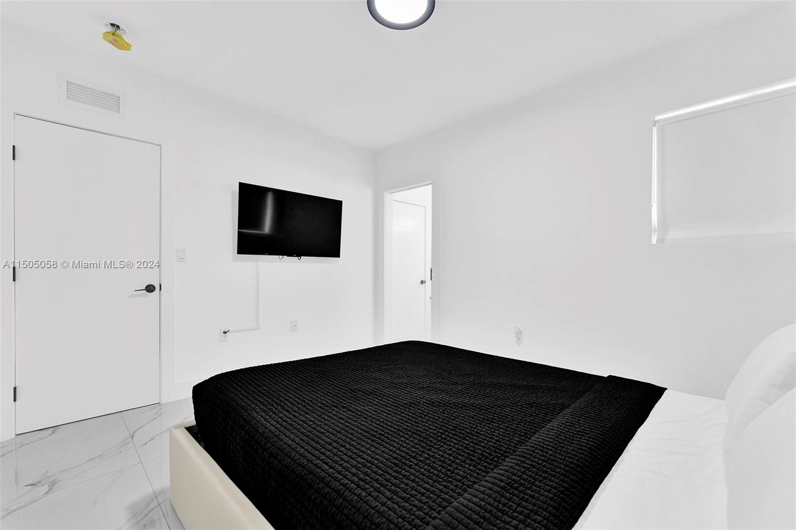 7529 Mutiny Ave, North Bay Village, Florida 33141, 4 Bedrooms Bedrooms, ,3 BathroomsBathrooms,Residential,For Sale,7529 Mutiny Ave,A11505058