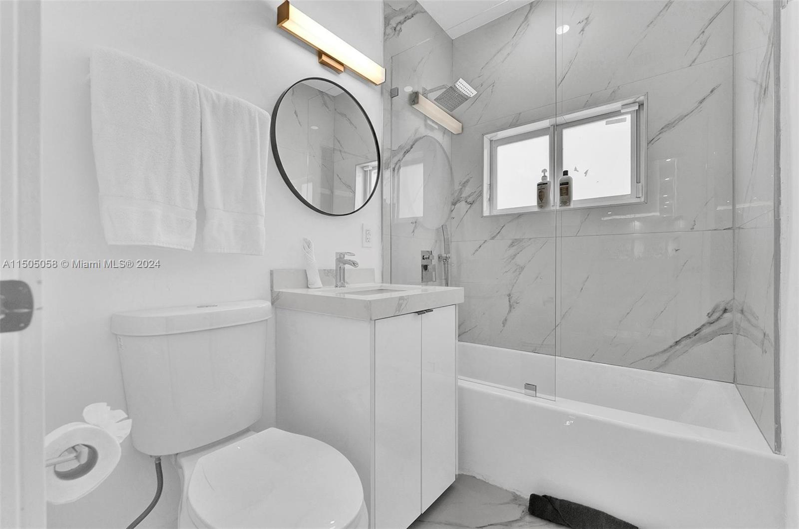 7529 Mutiny Ave, North Bay Village, Florida 33141, 4 Bedrooms Bedrooms, ,3 BathroomsBathrooms,Residential,For Sale,7529 Mutiny Ave,A11505058