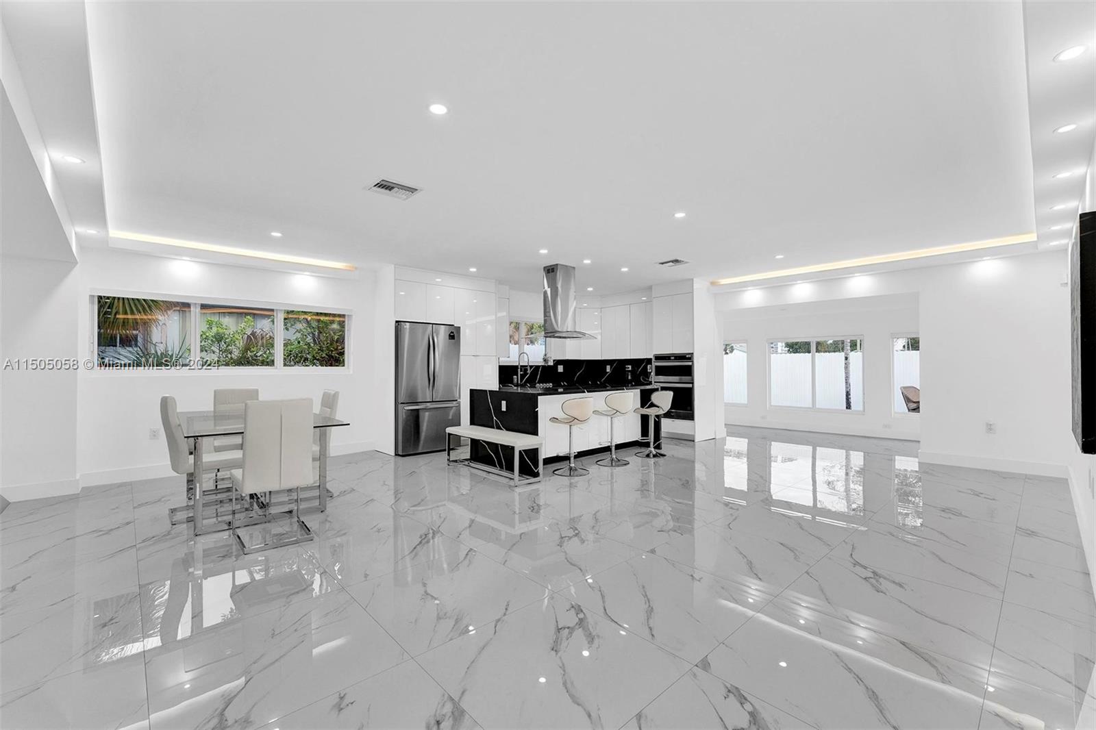 7529 Mutiny Ave, North Bay Village, Florida 33141, 4 Bedrooms Bedrooms, ,3 BathroomsBathrooms,Residential,For Sale,7529 Mutiny Ave,A11505058