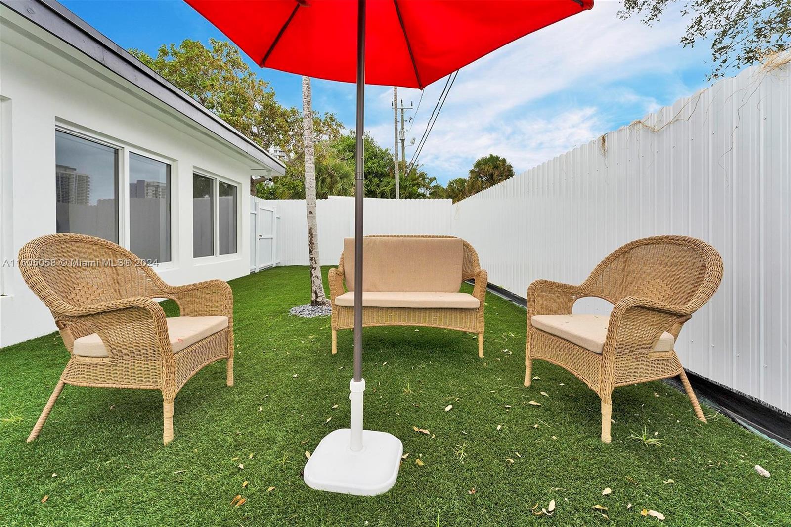 7529 Mutiny Ave, North Bay Village, Florida 33141, 4 Bedrooms Bedrooms, ,3 BathroomsBathrooms,Residential,For Sale,7529 Mutiny Ave,A11505058