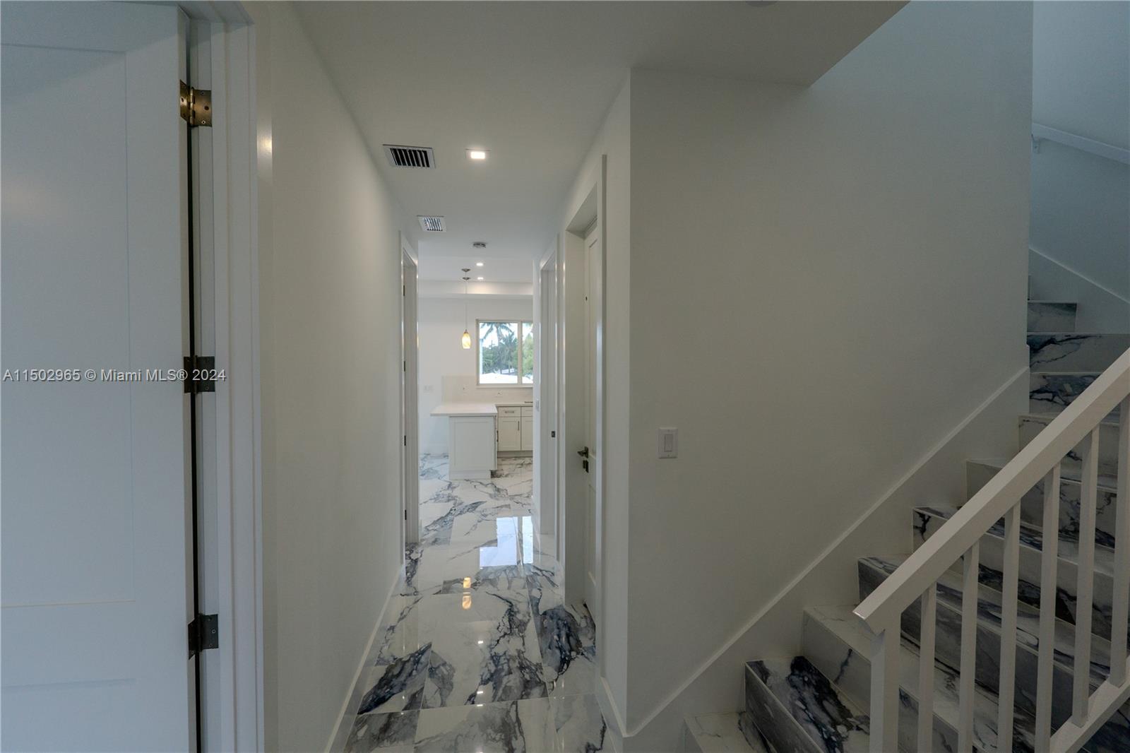 84 Coral Way, Key Largo, FL, 33037 United States, 3 Bedrooms Bedrooms, ,2 BathroomsBathrooms,Residential,For Sale,Coral Way,A11502965