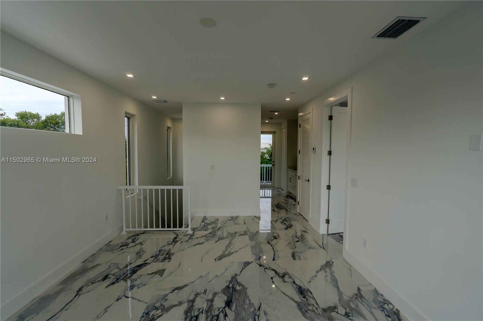 84 Coral Way, Key Largo, FL, 33037 United States, 3 Bedrooms Bedrooms, ,2 BathroomsBathrooms,Residential,For Sale,Coral Way,A11502965