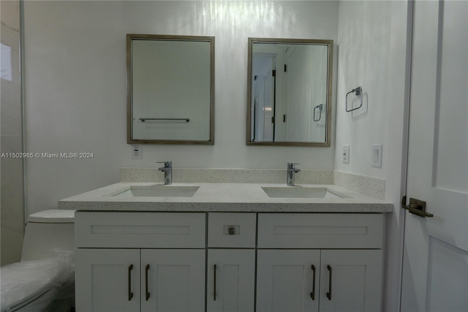 84 Coral Way, Key Largo, FL, 33037 United States, 3 Bedrooms Bedrooms, ,2 BathroomsBathrooms,Residential,For Sale,Coral Way,A11502965