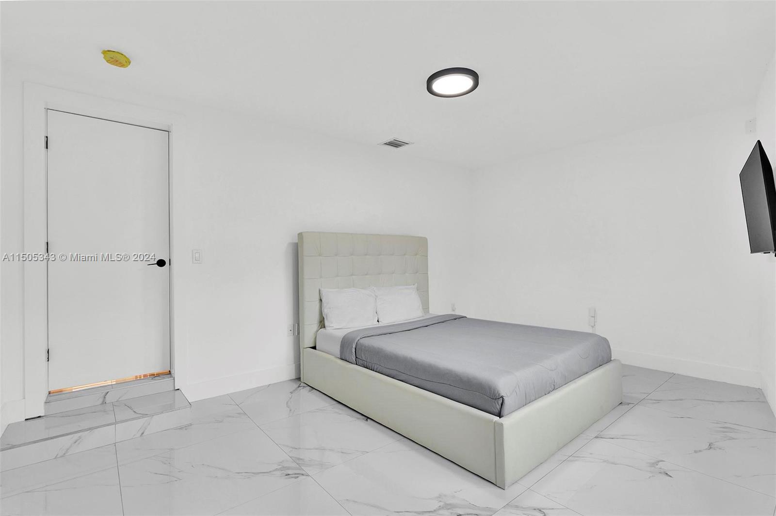 7529 Mutiny Ave, North Bay Village, Florida 33141, 4 Bedrooms Bedrooms, ,3 BathroomsBathrooms,Residentiallease,For Rent,7529 Mutiny Ave,A11505343