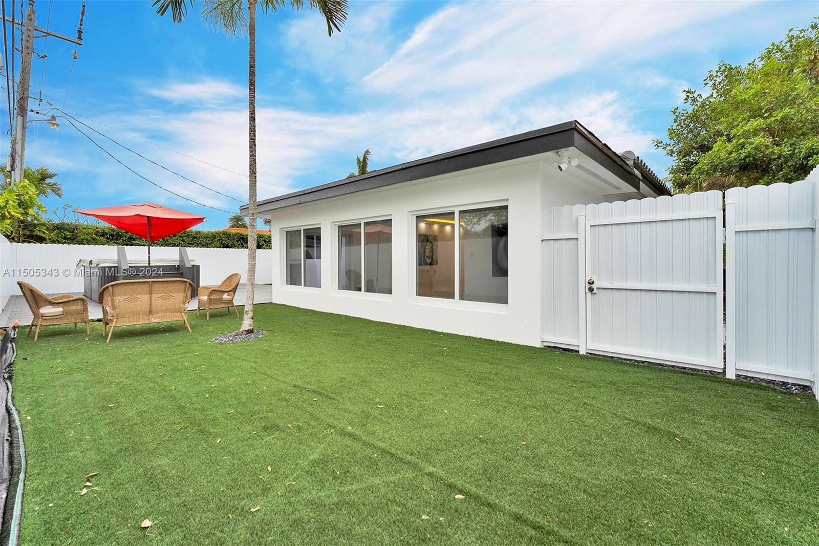 7529 Mutiny Ave, North Bay Village, Florida 33141, 4 Bedrooms Bedrooms, ,3 BathroomsBathrooms,Residentiallease,For Rent,7529 Mutiny Ave,A11505343