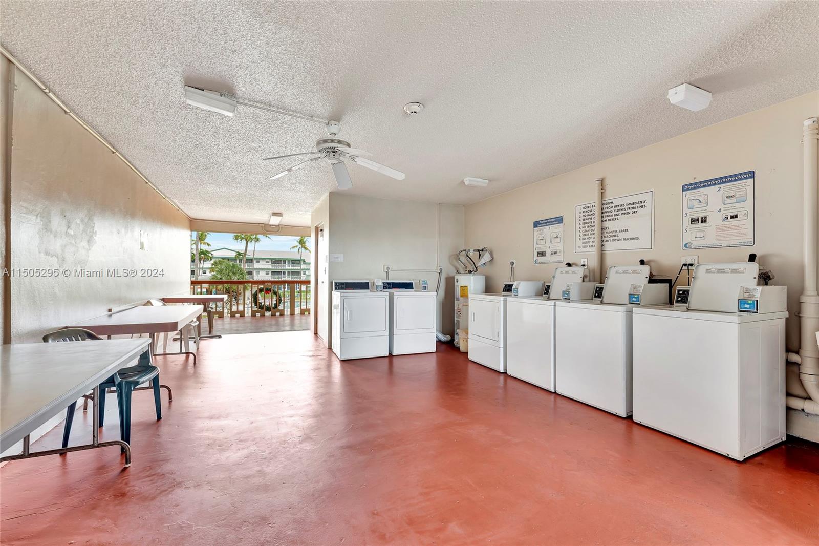 5300 WASHINGTON ST, Hollywood, FL, 33021 United States, 1 Bedroom Bedrooms, ,1 BathroomBathrooms,Residential,For Sale,WASHINGTON ST,A11505295