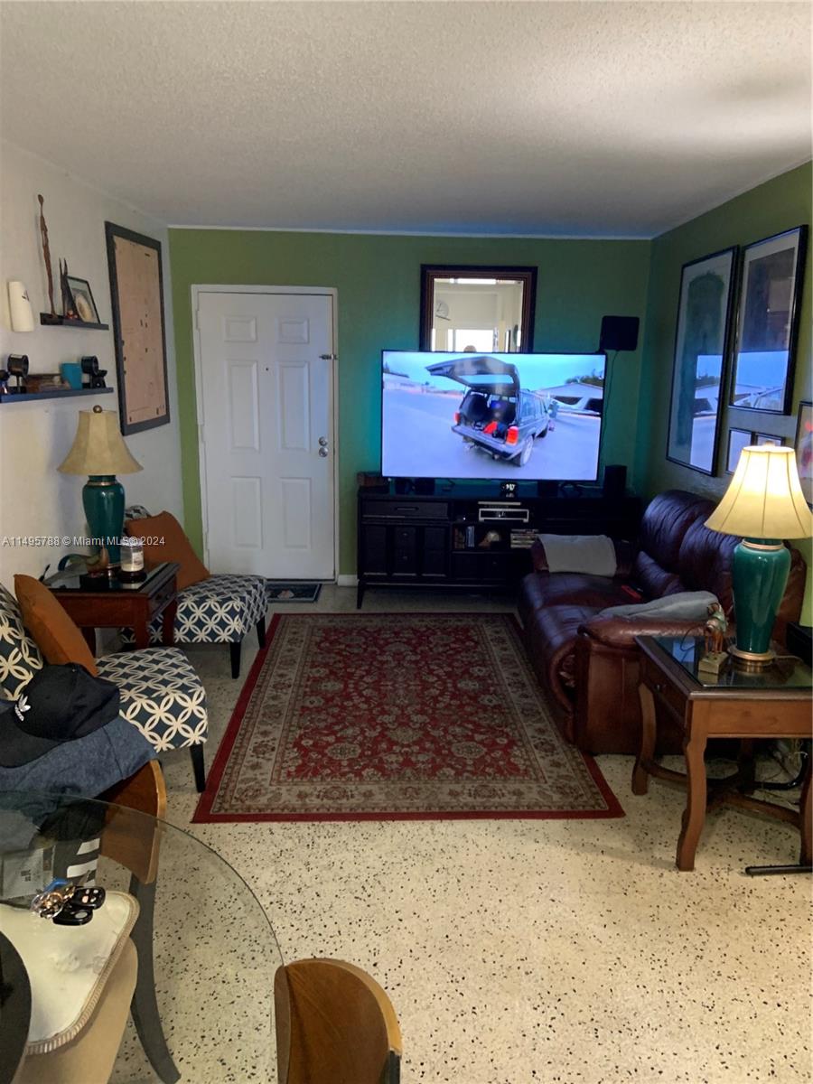 420 NW 12th Ave 44, Miami, Florida 33128, 2 Bedrooms Bedrooms, ,1 BathroomBathrooms,Residential,For Sale,420 NW 12th Ave 44,A11495788