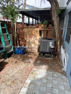 11861 18th St, Miami, FL, 33175 United States, 2 Bedrooms Bedrooms, ,2 BathroomsBathrooms,Residential,For Sale,18th St,A11505471