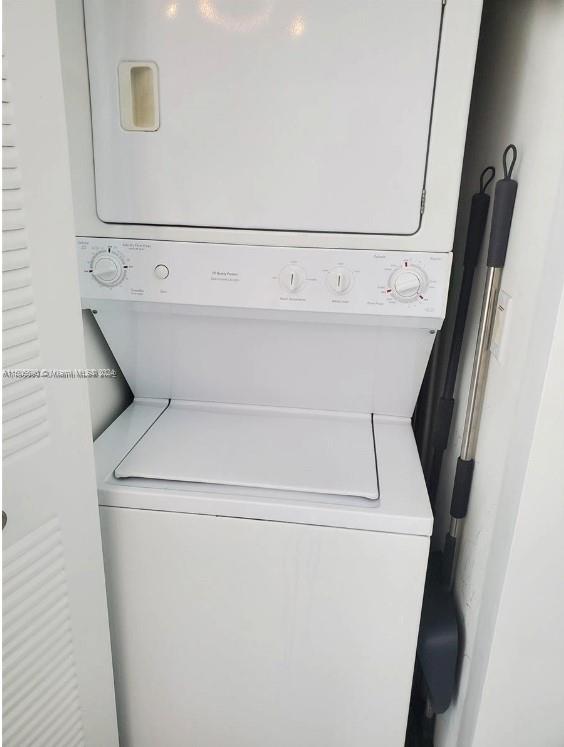 133 NE 2nd Ave 1604, Miami, Florida 33132, 1 Bedroom Bedrooms, ,1 BathroomBathrooms,Residential,For Sale,133 NE 2nd Ave 1604,A11506890