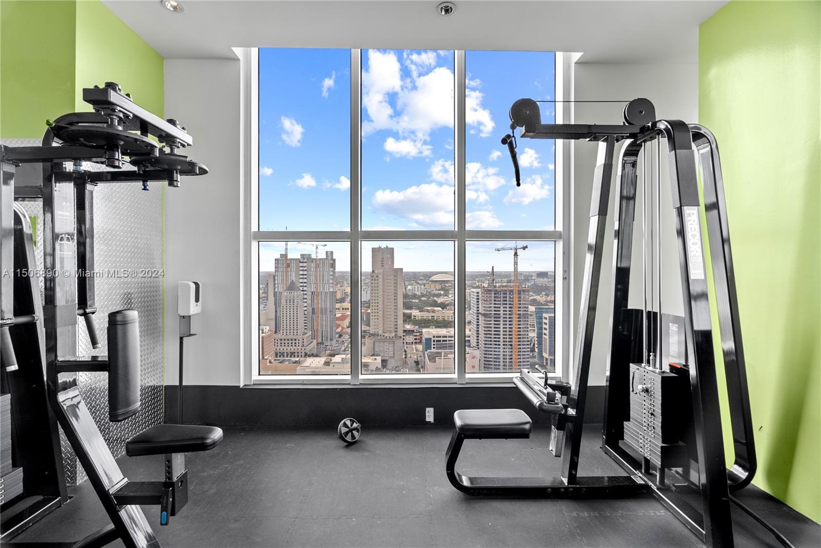 133 NE 2nd Ave 1604, Miami, Florida 33132, 1 Bedroom Bedrooms, ,1 BathroomBathrooms,Residential,For Sale,133 NE 2nd Ave 1604,A11506890