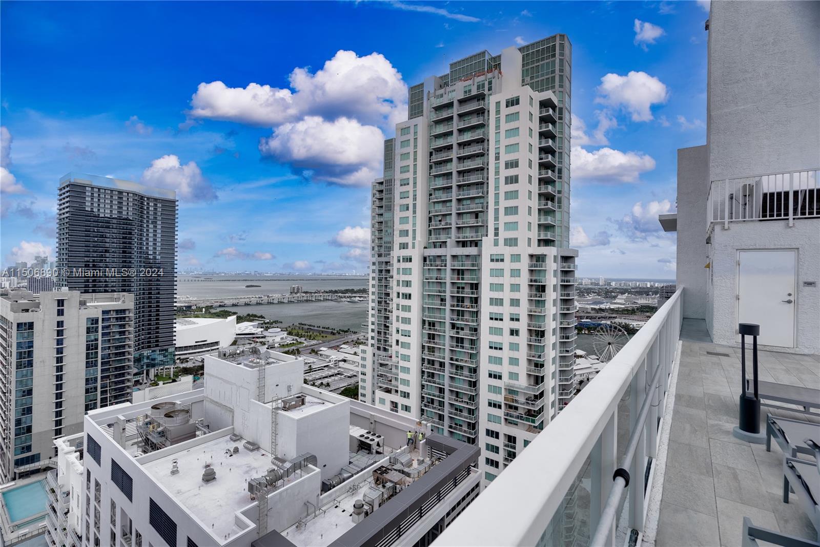 133 NE 2nd Ave 1604, Miami, Florida 33132, 1 Bedroom Bedrooms, ,1 BathroomBathrooms,Residential,For Sale,133 NE 2nd Ave 1604,A11506890