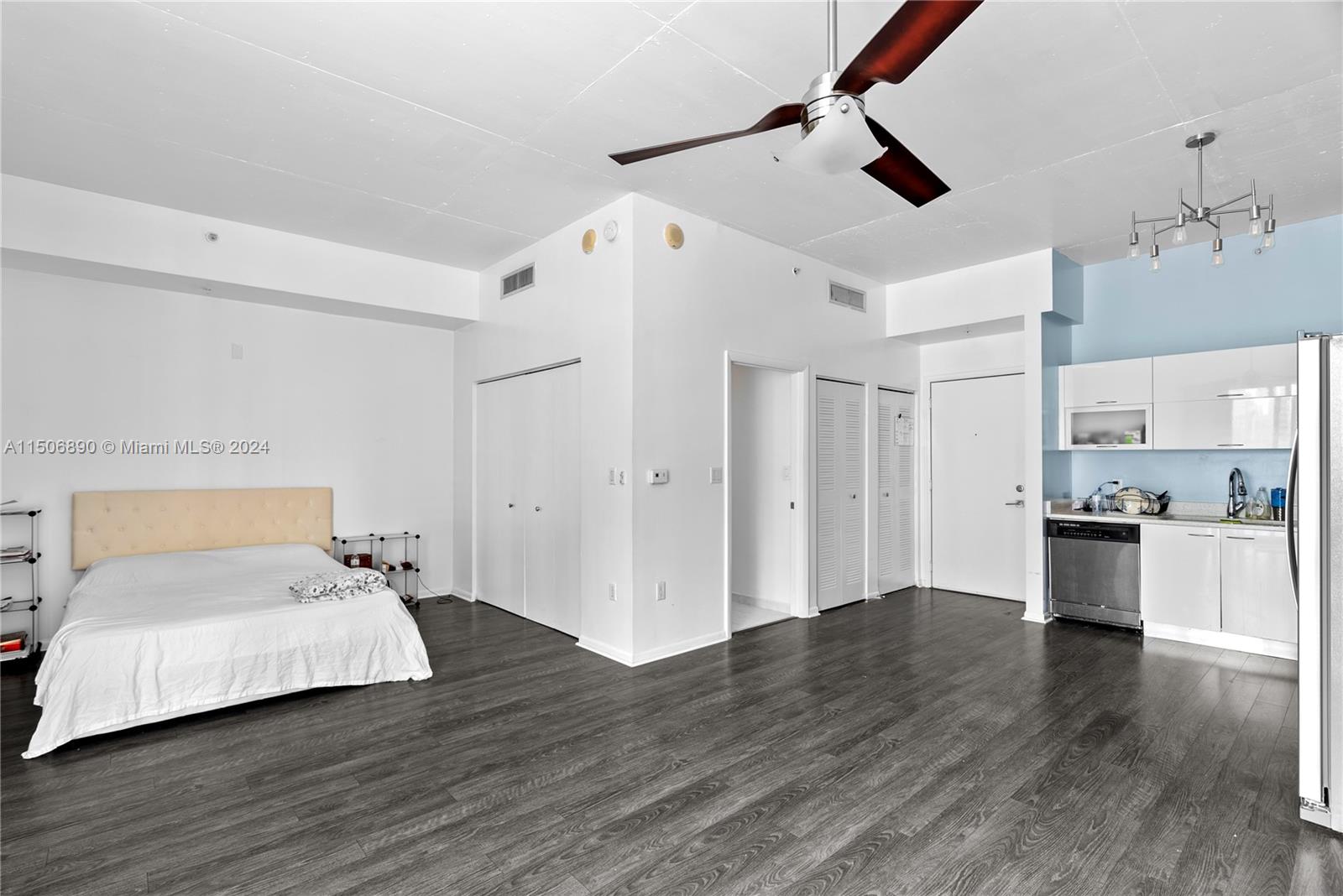 133 NE 2nd Ave 1604, Miami, Florida 33132, 1 Bedroom Bedrooms, ,1 BathroomBathrooms,Residential,For Sale,133 NE 2nd Ave 1604,A11506890