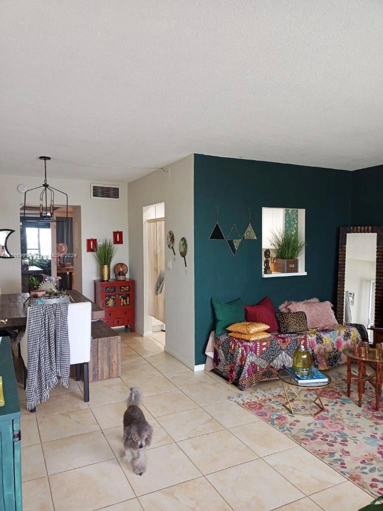 3200 7th Ct, Pompano Beach, FL, 33062 United States, 1 Bedroom Bedrooms, ,1 BathroomBathrooms,Residential,For Sale,7th Ct,A11506999