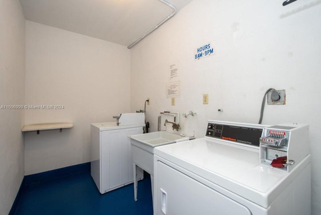 3200 7th Ct, Pompano Beach, FL, 33062 United States, 1 Bedroom Bedrooms, ,1 BathroomBathrooms,Residential,For Sale,7th Ct,A11506999