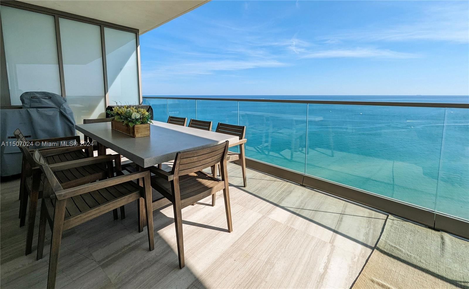 18975 Collins Ave, Sunny Isles Beach, FL, 33160 United States, 2 Bedrooms Bedrooms, ,2 BathroomsBathrooms,Residential,For Sale,Collins Ave,A11507024