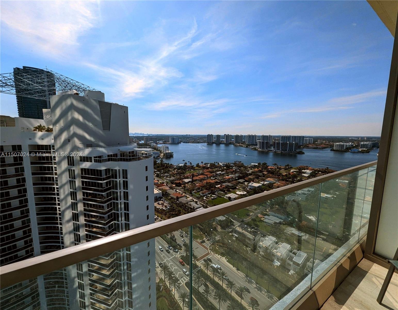 18975 Collins Ave, Sunny Isles Beach, FL, 33160 United States, 2 Bedrooms Bedrooms, ,2 BathroomsBathrooms,Residential,For Sale,Collins Ave,A11507024