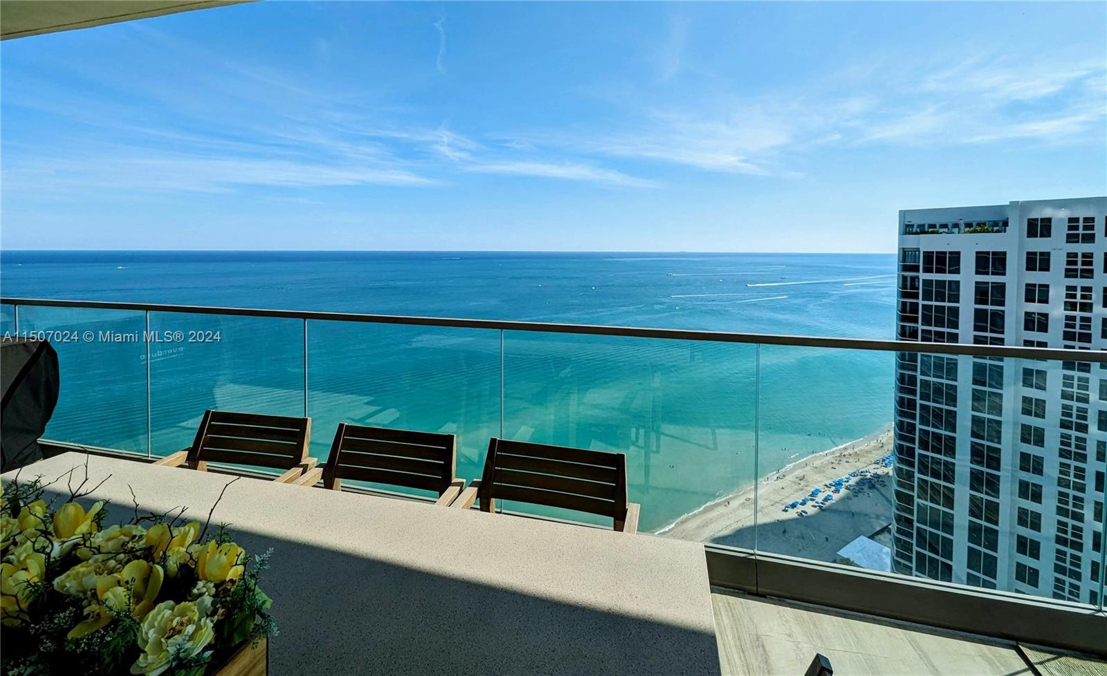 18975 Collins Ave, Sunny Isles Beach, FL, 33160 United States, 2 Bedrooms Bedrooms, ,2 BathroomsBathrooms,Residential,For Sale,Collins Ave,A11507024