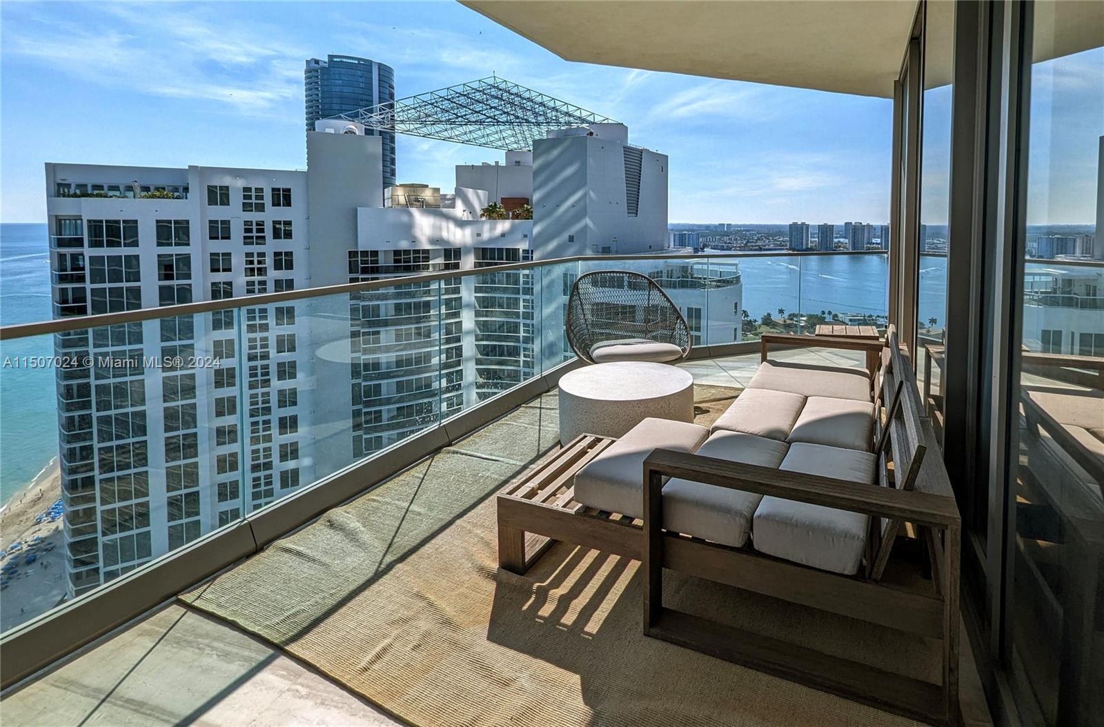 18975 Collins Ave, Sunny Isles Beach, FL, 33160 United States, 2 Bedrooms Bedrooms, ,2 BathroomsBathrooms,Residential,For Sale,Collins Ave,A11507024