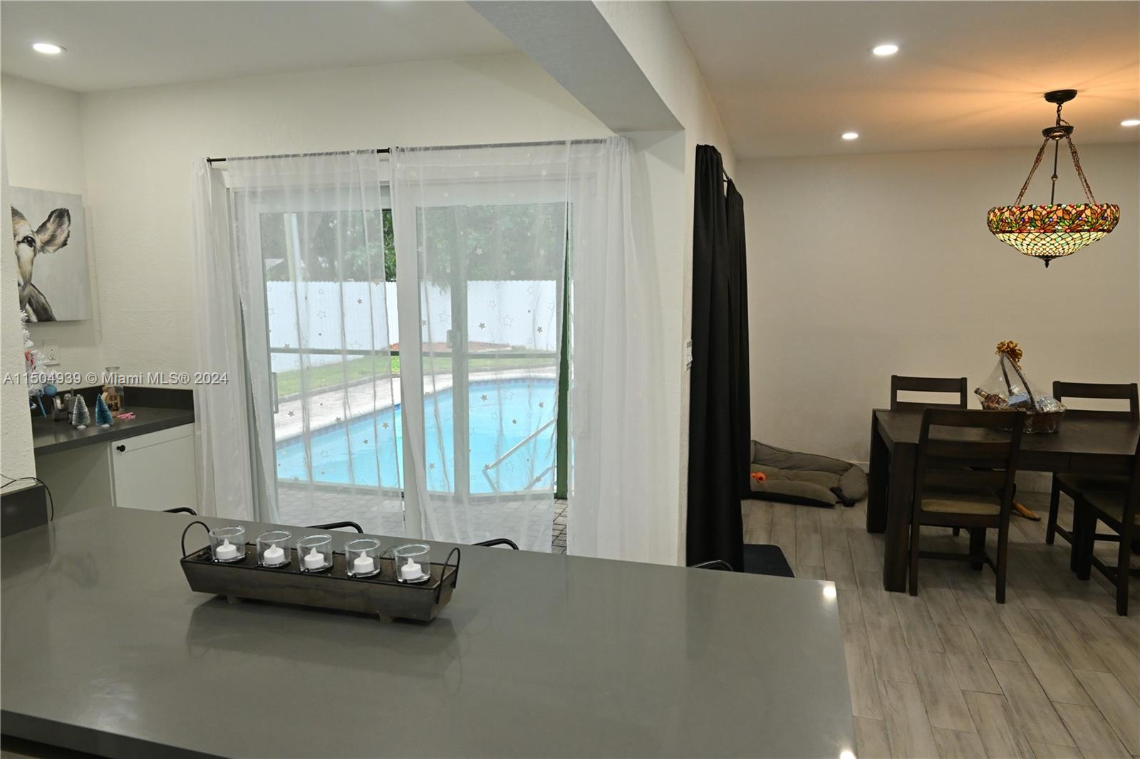 121 68th Blvd, Pembroke Pines, FL, 33023 United States, 3 Bedrooms Bedrooms, ,2 BathroomsBathrooms,Residential,For Sale,68th Blvd,A11504939