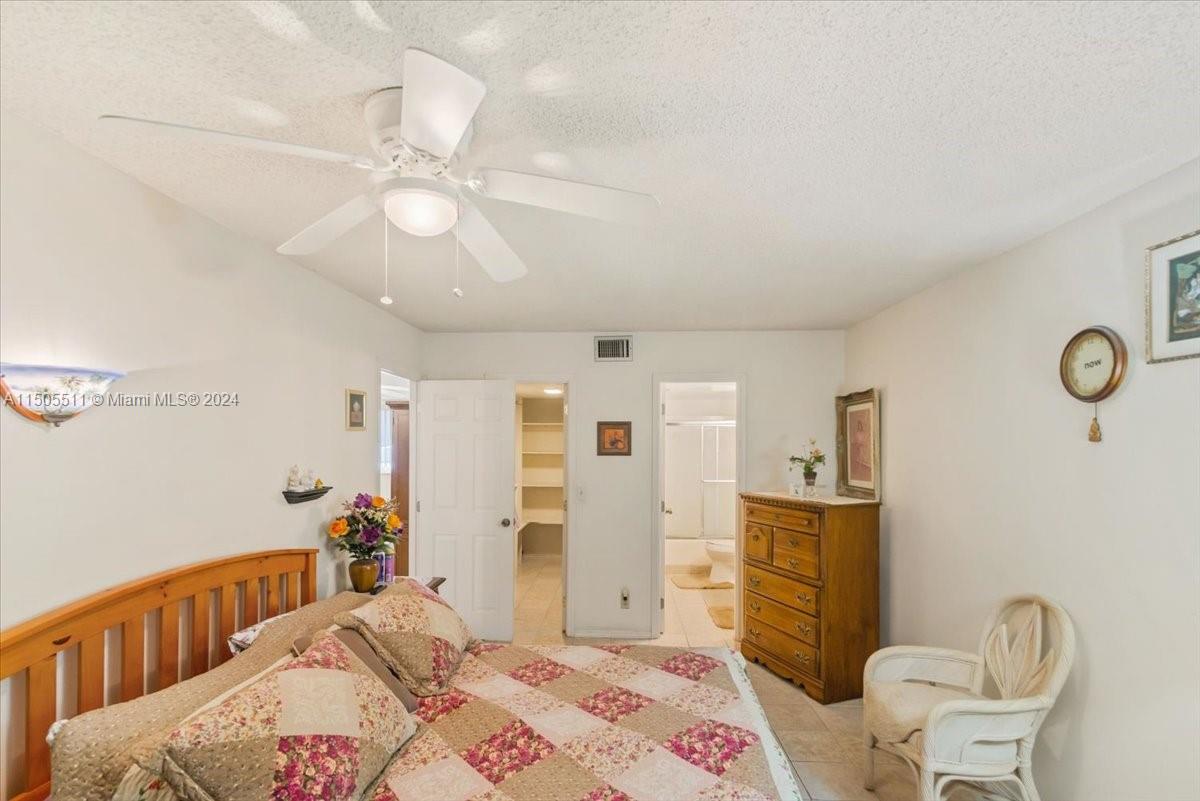 117 Lake Carol Dr, West Palm Beach, FL, 33411 United States, 2 Bedrooms Bedrooms, ,2 BathroomsBathrooms,Residential,For Sale,Lake Carol Dr,A11505511