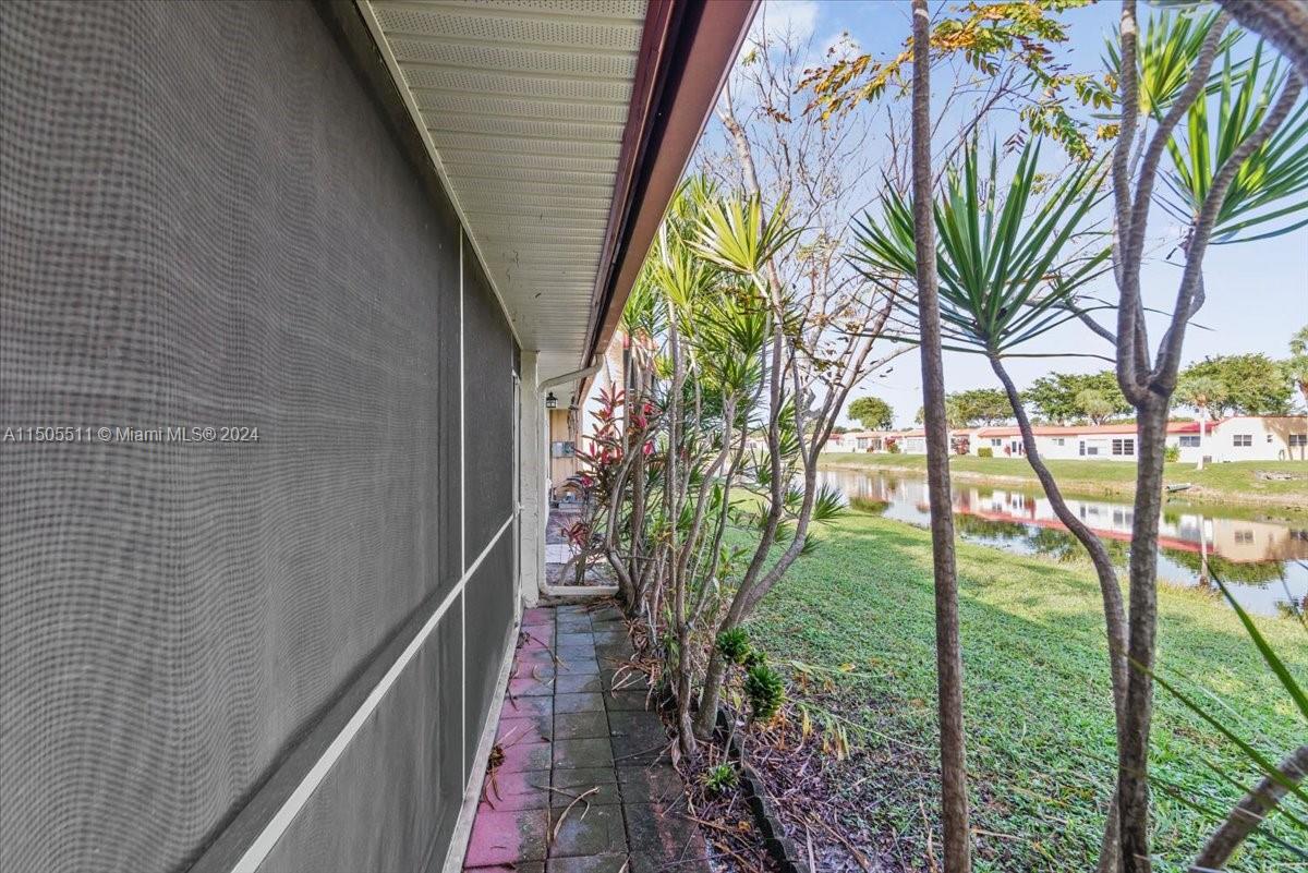 117 Lake Carol Dr, West Palm Beach, FL, 33411 United States, 2 Bedrooms Bedrooms, ,2 BathroomsBathrooms,Residential,For Sale,Lake Carol Dr,A11505511