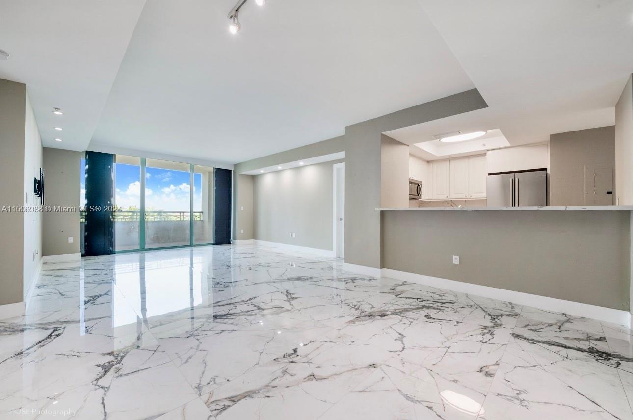 3400 SW 27th Ave #605, Coconut Grove, FL 33133