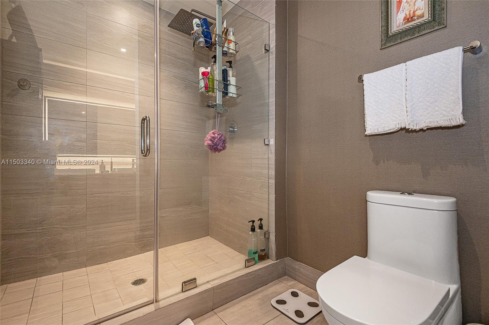 2960 207th St, Aventura, FL, 33180 United States, 3 Bedrooms Bedrooms, ,3 BathroomsBathrooms,Residential,For Sale,207th St,A11503340