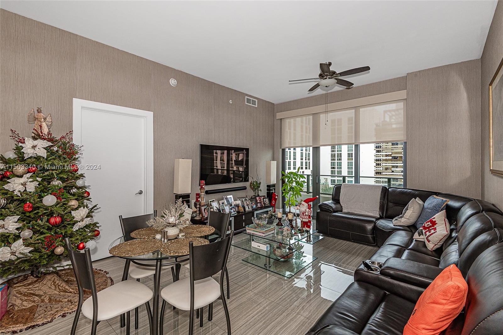 2960 207th St, Aventura, FL, 33180 United States, 3 Bedrooms Bedrooms, ,3 BathroomsBathrooms,Residential,For Sale,207th St,A11503340
