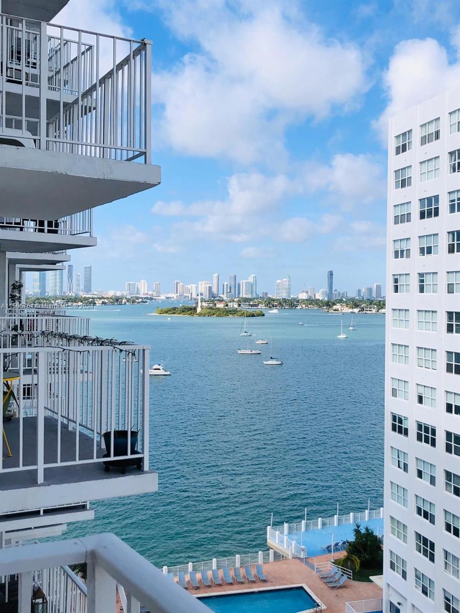 1228 West Ave 907, Miami Beach, Florida 33139, 1 Bedroom Bedrooms, ,1 BathroomBathrooms,Residential,For Sale,1228 West Ave 907,A11506764