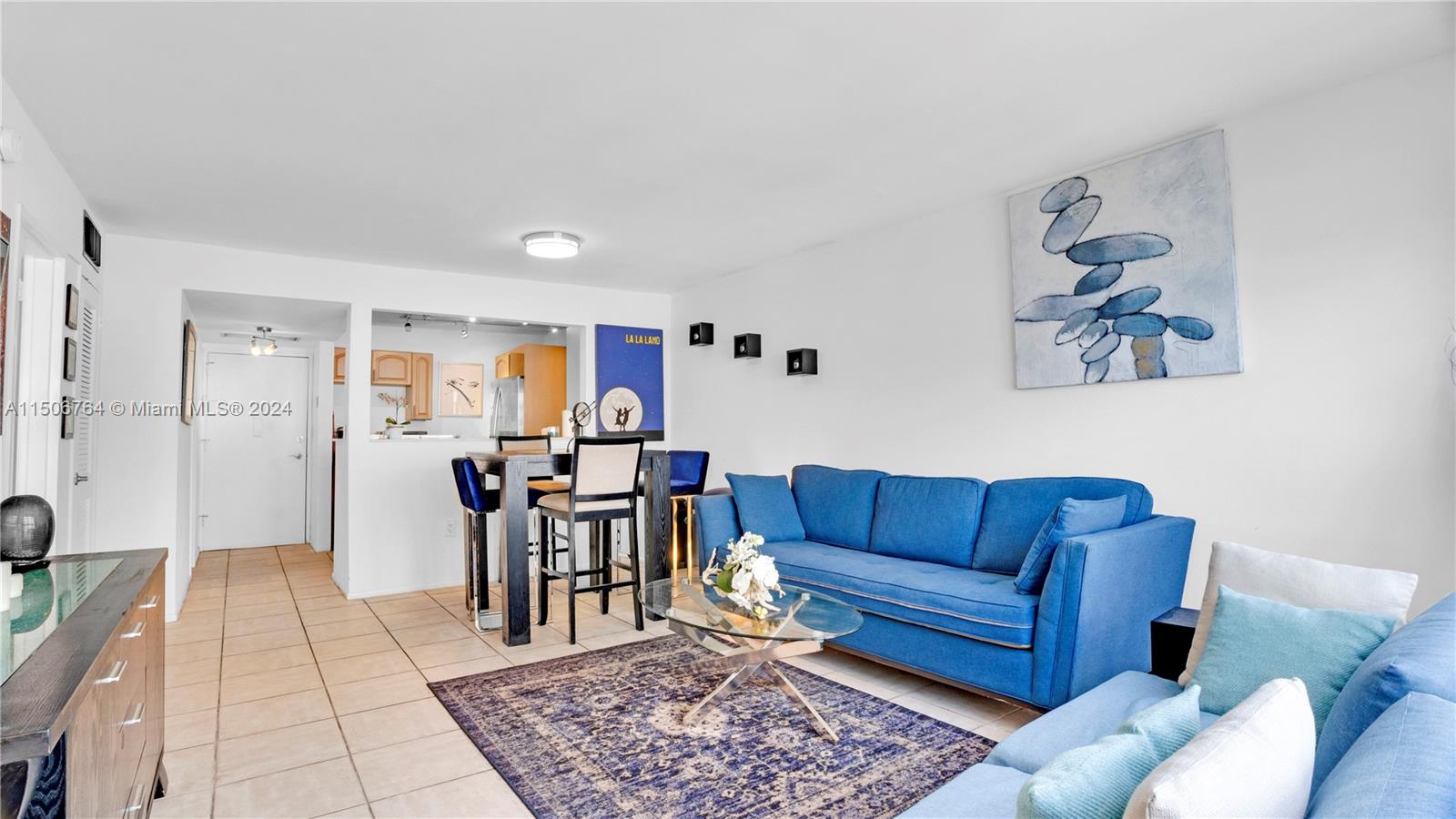 1228 West Ave 907, Miami Beach, Florida 33139, 1 Bedroom Bedrooms, ,1 BathroomBathrooms,Residential,For Sale,1228 West Ave 907,A11506764