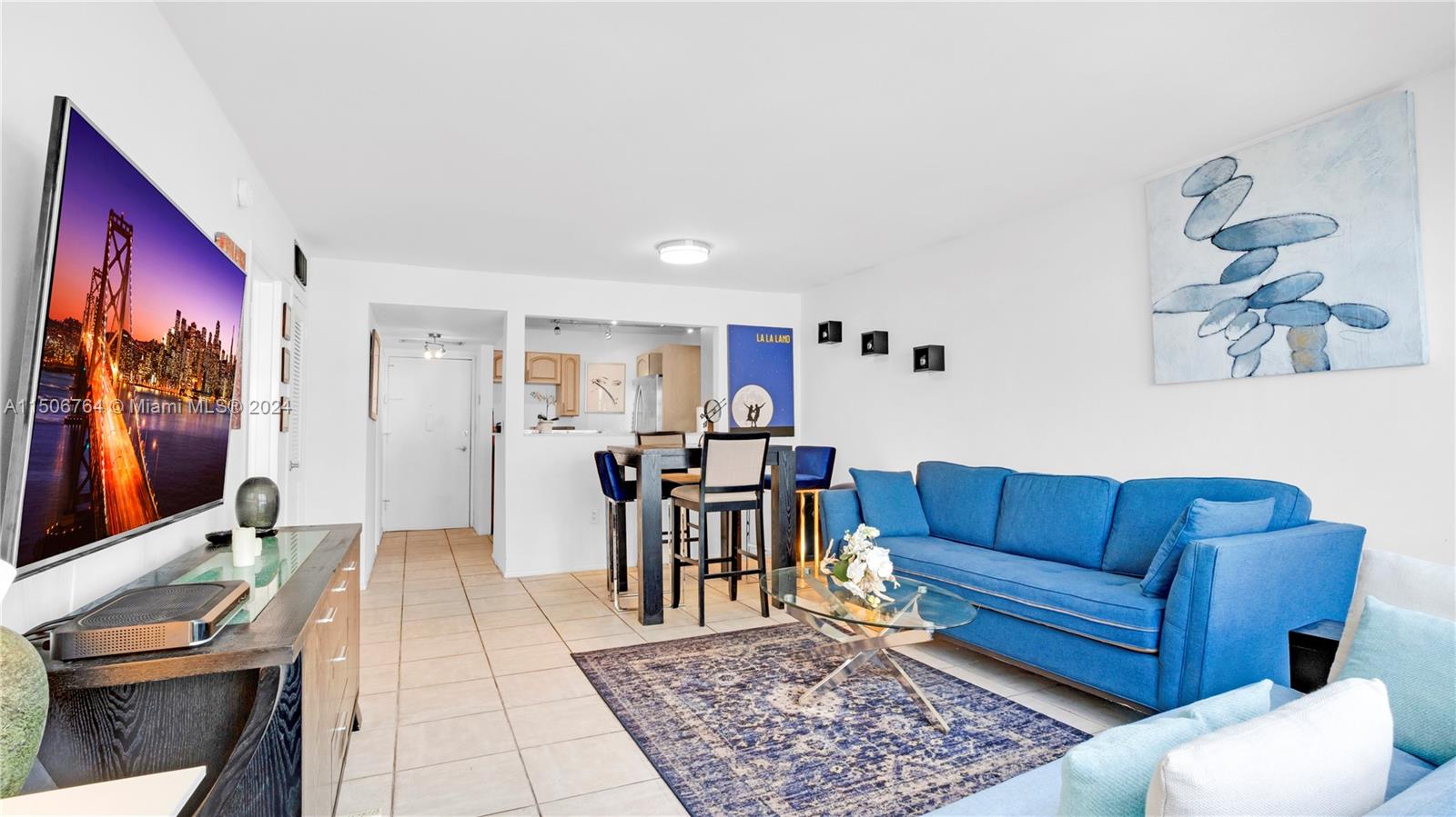 1228 West Ave 907, Miami Beach, Florida 33139, 1 Bedroom Bedrooms, ,1 BathroomBathrooms,Residential,For Sale,1228 West Ave 907,A11506764