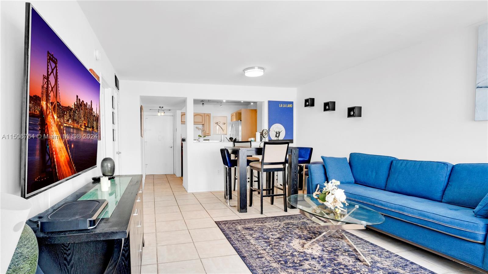 1228 West Ave 907, Miami Beach, Florida 33139, 1 Bedroom Bedrooms, ,1 BathroomBathrooms,Residential,For Sale,1228 West Ave 907,A11506764