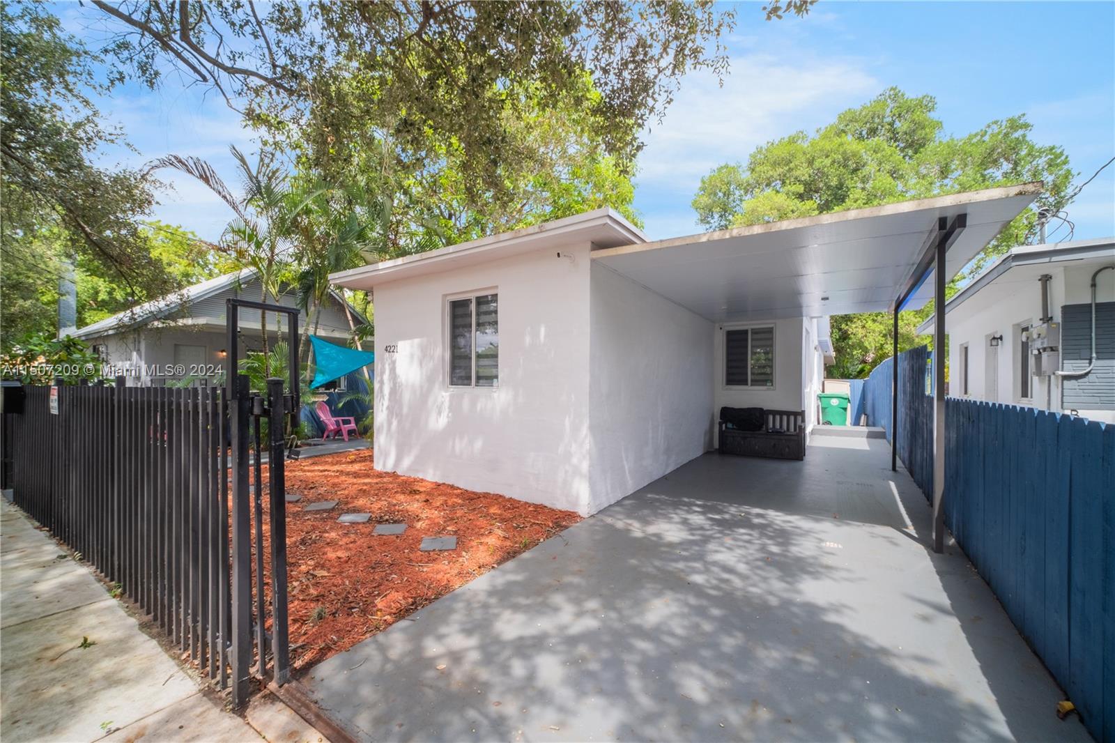 4221 NW 5th Ave, Miami, Florida 33127, 3 Bedrooms Bedrooms, ,2 BathroomsBathrooms,Residential,For Sale,4221 NW 5th Ave,A11507209