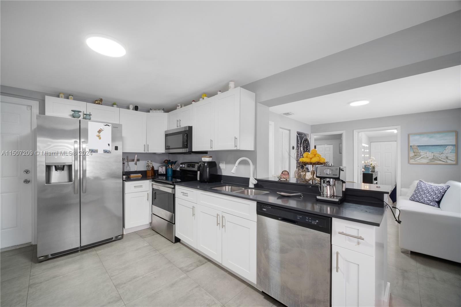 4221 NW 5th Ave, Miami, Florida 33127, 3 Bedrooms Bedrooms, ,2 BathroomsBathrooms,Residential,For Sale,4221 NW 5th Ave,A11507209