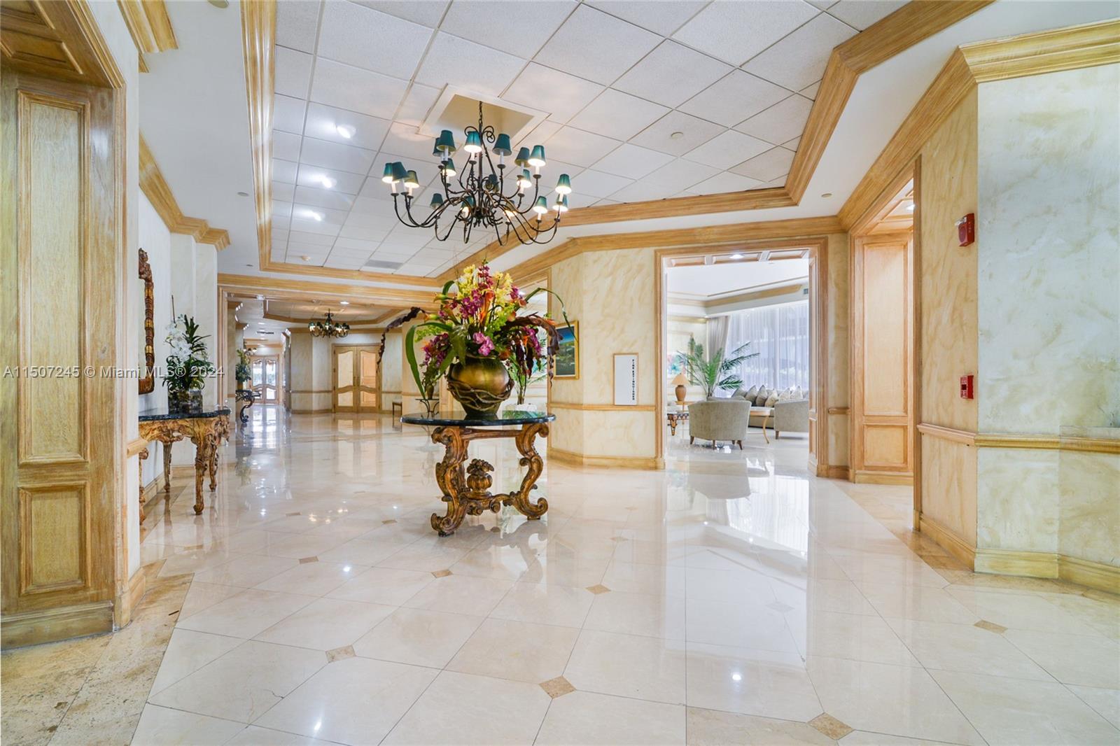 8855 Collins Ave 6E, Surfside, Florida 33154, 1 Bedroom Bedrooms, ,1 BathroomBathrooms,Residential,For Sale,8855 Collins Ave 6E,A11507245