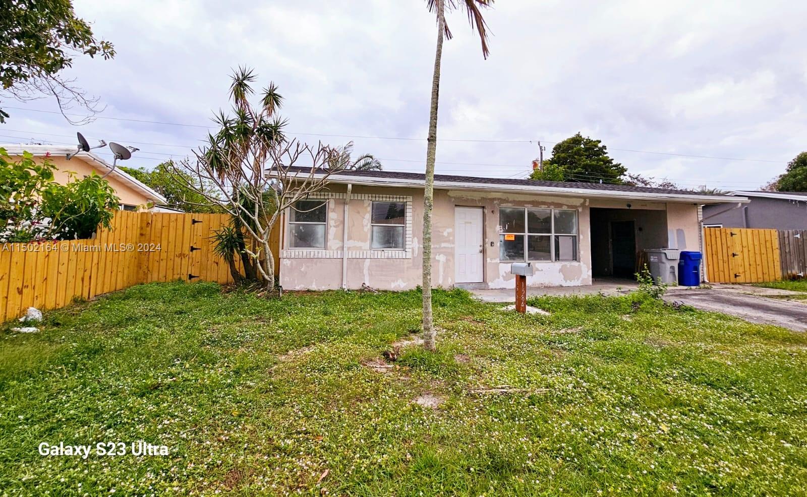 1584 NE 31st St, Pompano Beach, Florida 33064, 2 Bedrooms Bedrooms, ,1 BathroomBathrooms,Residential,For Sale,1584 NE 31st St,A11502164