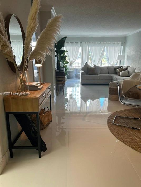 1985 S Ocean Dr 2B, Hallandale Beach, Florida 33009, 1 Bedroom Bedrooms, ,1 BathroomBathrooms,Residential,For Sale,1985 S Ocean Dr 2B,A11507299