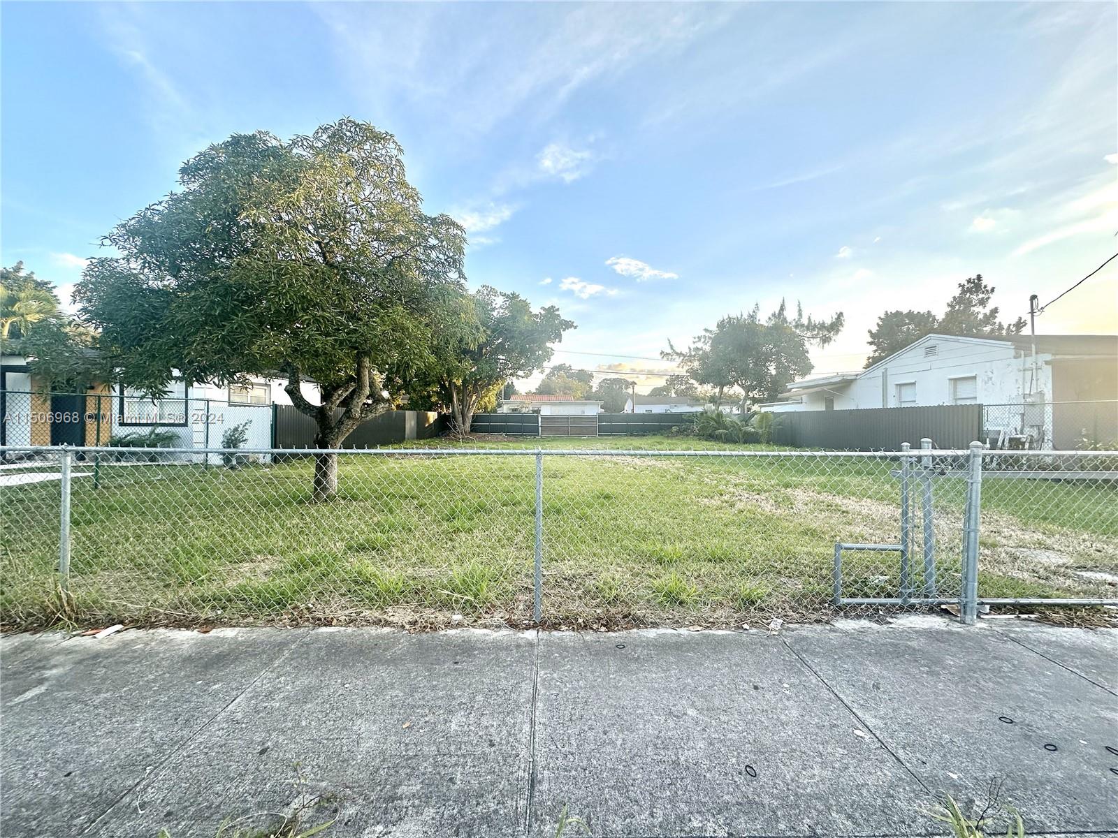 1350 NW 51st Ter, Miami, Florida 33142, ,Land,For Sale,1350 NW 51st Ter,A11506968
