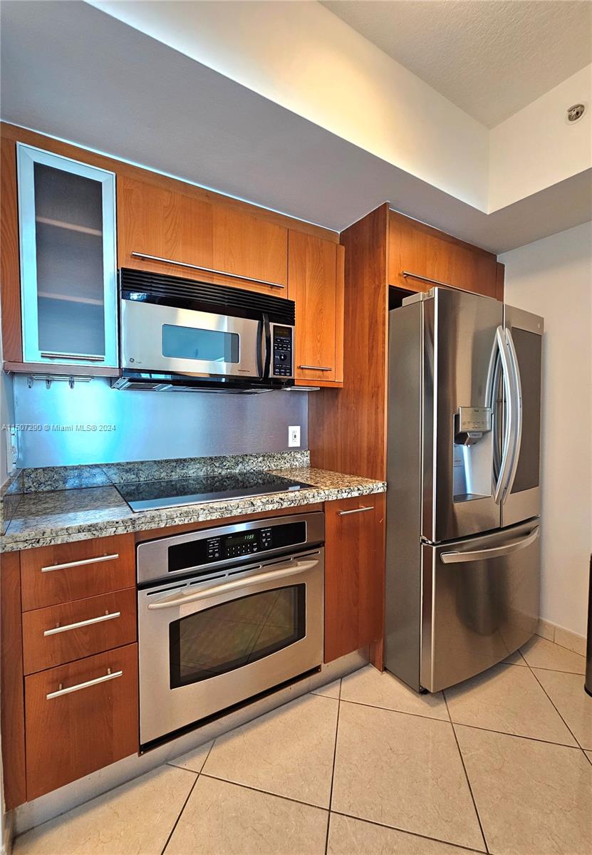 110 Washington Ave 2408, Miami Beach, Florida 33139, 2 Bedrooms Bedrooms, ,2 BathroomsBathrooms,Residentiallease,For Rent,110 Washington Ave 2408,A11507290