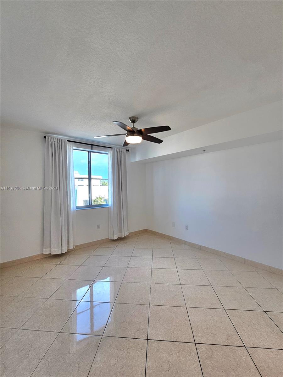 110 Washington Ave 2408, Miami Beach, Florida 33139, 2 Bedrooms Bedrooms, ,2 BathroomsBathrooms,Residentiallease,For Rent,110 Washington Ave 2408,A11507290