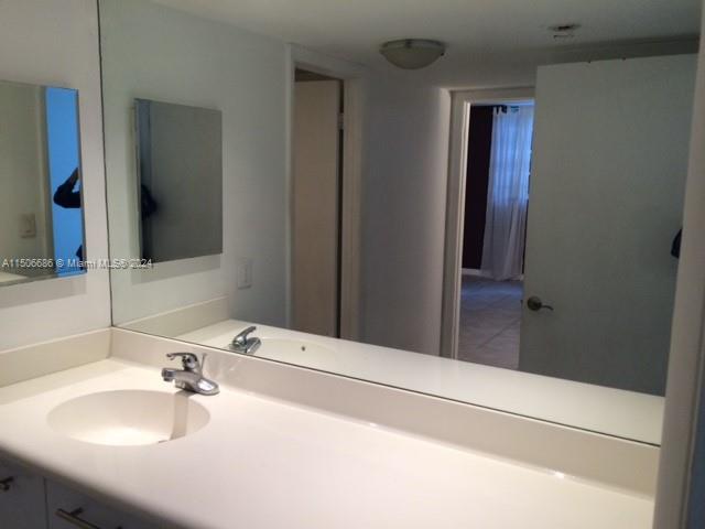 Miami, Florida 33138, 1 Bedroom Bedrooms, ,1 BathroomBathrooms,Residentiallease,For Rent,A11506686