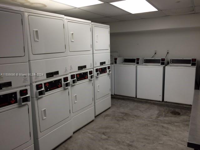 Miami, Florida 33138, 1 Bedroom Bedrooms, ,1 BathroomBathrooms,Residentiallease,For Rent,A11506686