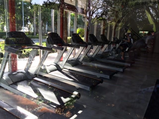 Miami, Florida 33138, 1 Bedroom Bedrooms, ,1 BathroomBathrooms,Residentiallease,For Rent,A11506686